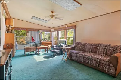 40450 S McCully Mountain Rd, Lyons, OR 97358 - Photo 13