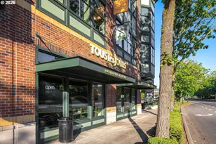 1211 NE 64th Ln, Hillsboro, OR 97124 - Photo 35