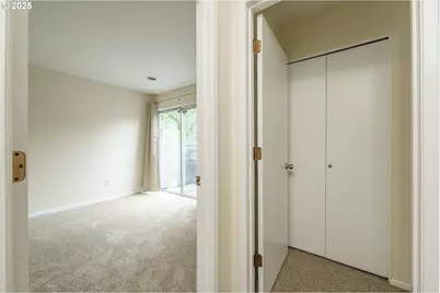 17760 NW Rolling Hill Ln, Beaverton, OR 97006 - Photo 17