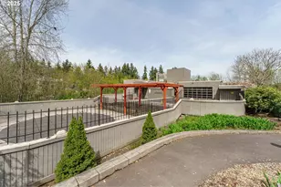 17760 NW Rolling Hill Ln, Beaverton, OR 97006 - Photo 37