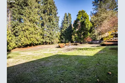 3893 Cedaroak Dr, West Linn, OR 97068 - Photo 41