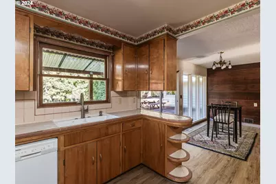 3893 Cedaroak Dr, West Linn, OR 97068 - Photo 13