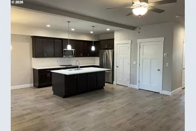 1054 NE Regan Hill Loop, Estacada, OR 97023 - Photo 5