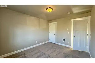 1054 NE Regan Hill Loop, Estacada, OR 97023 - Photo 27