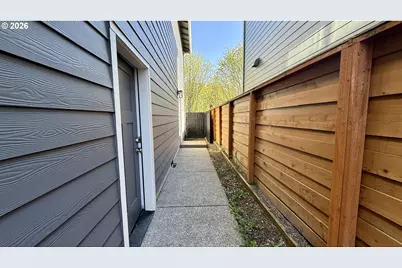 1054 NE Regan Hill Loop, Estacada, OR 97023 - Photo 19