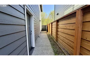 1054 NE Regan Hill Loop, Estacada, OR 97023 - Photo 19