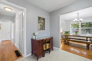 221 SE 109th Ave, Portland, OR 97216 - Photo 17