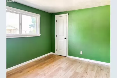 680 S 5th St, Harrisburg, OR 97446 - Photo 19