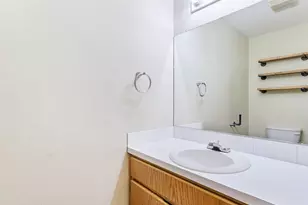 51897 SW Creekview Pl, Scappoose, OR 97056 - Photo 9