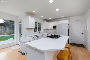 36745 Eldridge Dr, Sandy, OR 97055 - Photo 7