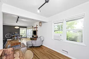 531 NE Church St, Portland, OR 97211 - Photo 11