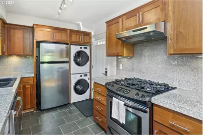 531 NE Church St, Portland, OR 97211 - Photo 15