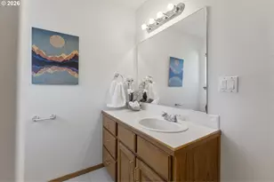 8453 SW 181st Ave, Beaverton, OR 97007 - Photo 37