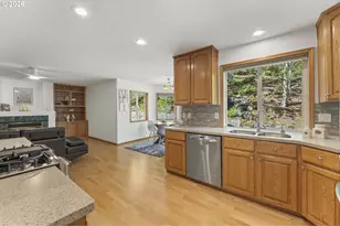 8453 SW 181st Ave, Beaverton, OR 97007 - Photo 13