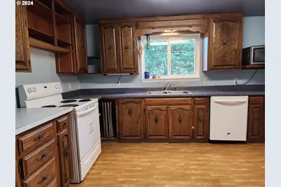 24361 S Upper Highland Rd, Colton, OR 97017 - Photo 3