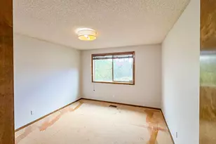 1886 Woodstock Circle, Salem, OR 97304 - Photo 19