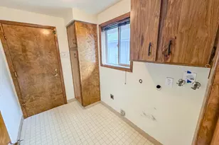 1886 Woodstock Circle, Salem, OR 97304 - Photo 25