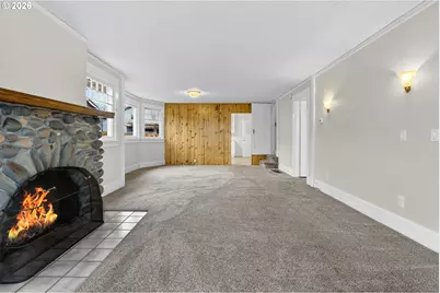 325 E Arlington St, Gladstone, OR 97027 - Photo 9