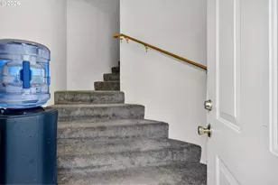 325 E Arlington St, Gladstone, OR 97027 - Photo 29