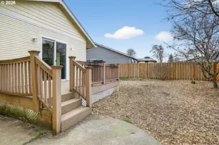 325 E Arlington St, Gladstone, OR 97027 - Photo 39