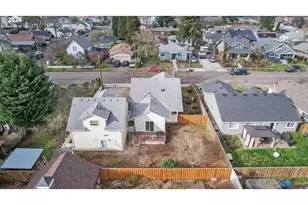 325 E Arlington St, Gladstone, OR 97027 - Photo 43