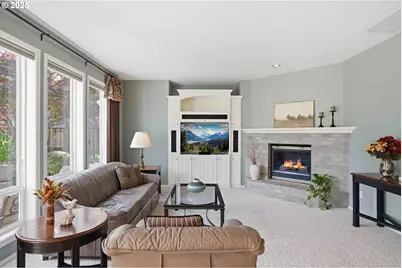 11060 SW Byrom Ter, Tualatin, OR 97062 - Photo 17