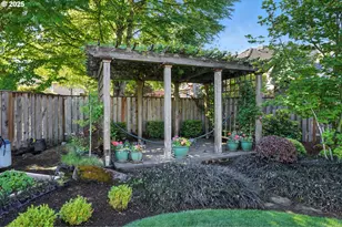 11060 SW Byrom Terrace, Tualatin, OR 97062 - Photo 37