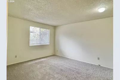 13010 NE Pinebrook St, Vancouver, WA 98684 - Photo 11