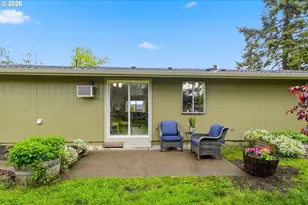 823 W Quinalt St, Springfield, OR 97477 - Photo 35