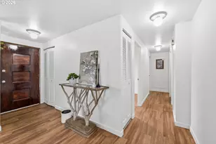 823 W Quinalt St, Springfield, OR 97477 - Photo 9