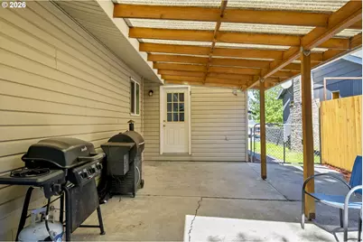 7904 SE 104th Ave, Portland, OR 97266 - Photo 33
