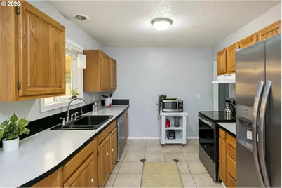 7904 SE 104th Ave, Portland, OR 97266 - Photo 15
