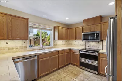 14917 SE Brackenbush Rd, Clackamas, OR 97015 - Photo 13