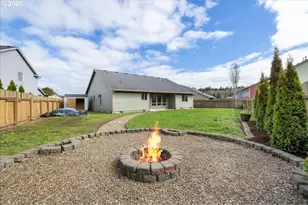 371 SW Kalmia Ave, Warrenton, OR 97146 - Photo 21