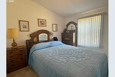 843 Stearns Ln, Oakland, OR 97462 - Photo 27