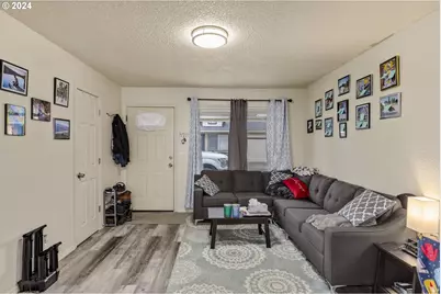 504 E 9th 14 St, Newberg, OR 97132 - Photo 7