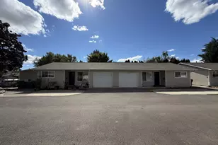 504 E 9th 14 St, Newberg, OR 97132 - Photo 3
