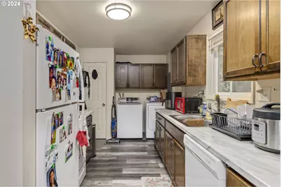 504 E 9th 14 St, Newberg, OR 97132 - Photo 11