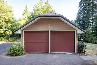 4878 Van Nuys Dr, Mt Hood Prkdl, OR 97041 - Photo 15