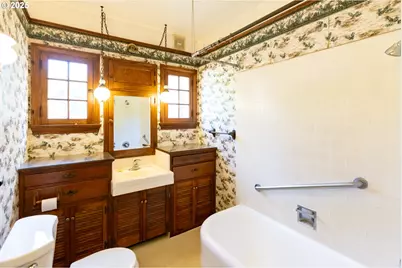 4878 Van Nuys Dr, Mt Hood Prkdl, OR 97041 - Photo 33