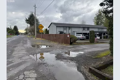 4117 NE 8th St, Gresham, OR 97030 - Photo 13