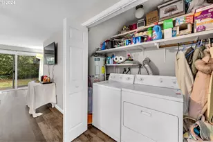 4117 NE 8th St, Gresham, OR 97030 - Photo 9