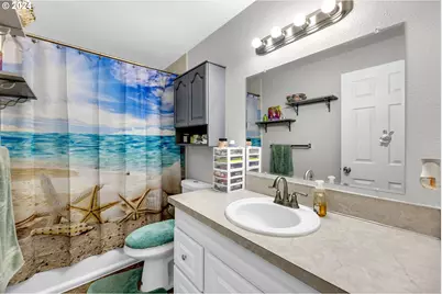 4117 NE 8th St, Gresham, OR 97030 - Photo 7