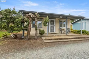 128 Market Ln, Myrtle Creek, OR 97457 - Photo 17