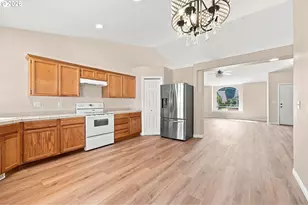 2624 NE 80th St, Vancouver, WA 98665 - Photo 9