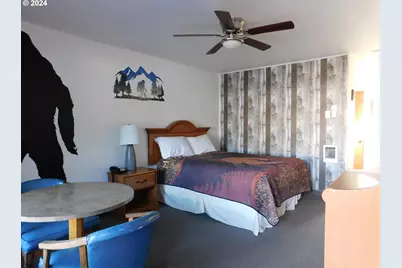 787 N Central Blvd, Coquille, OR 97423 - Photo 33