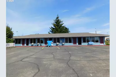 787 N Central Blvd, Coquille, OR 97423 - Photo 11