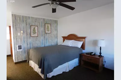 787 N Central Blvd, Coquille, OR 97423 - Photo 37