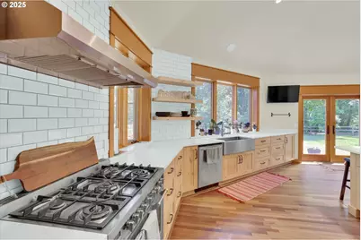 47266 SW Carpenter Creek Rd, Forest Grove, OR 97116 - Photo 9