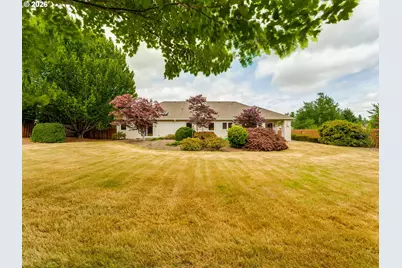 2390 NW Quail Ct, McMinnville, OR 97128 - Photo 45